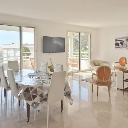 3-br Sea View Swimming Pool Cannes