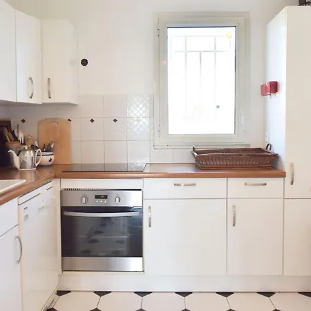 3-br Sea View Swimming Pool Cannes
